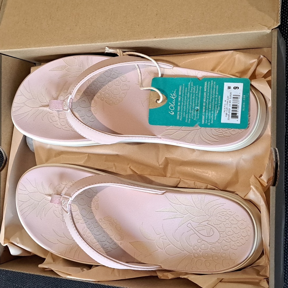 OluKai Nu'api'o women's